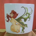 Petite Sirène avec incrustation sur un vase en porcelaine 200 x 200